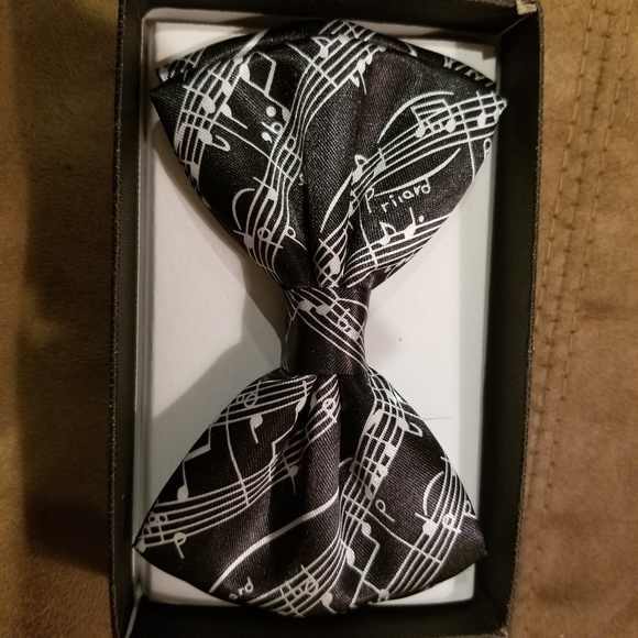 Other - 👀 Host Pick!! 👀 Music Bow Tie NIB